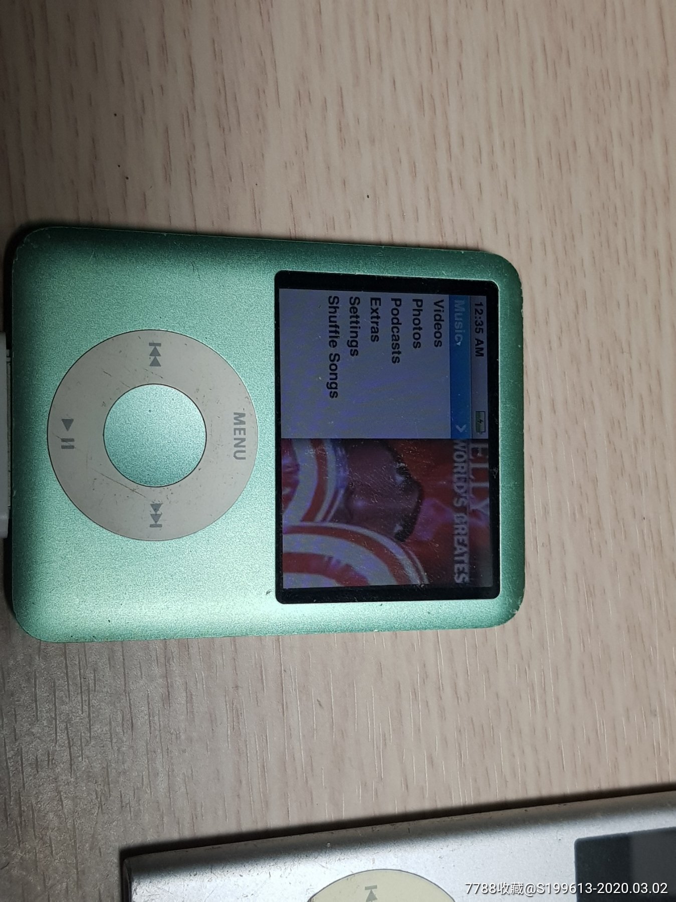 苹果ipodnano234代(2g8g)播放器,电池完蛋,当配件出