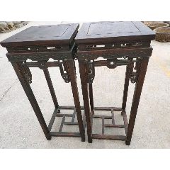 收到民国时期草梨花架一对，四面工，皮壳品像一流，包浆老辣，全品包老，无修补正常使(se71432111)_7788收藏__收藏热线