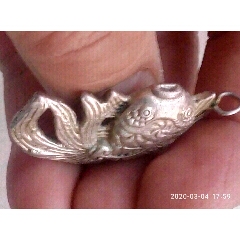 老银金鱼挂坠(se71449258)_7788收藏__收藏热线