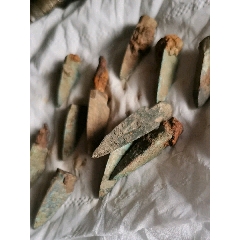 战汉青铜箭头(se71463159)_7788收藏__收藏热线