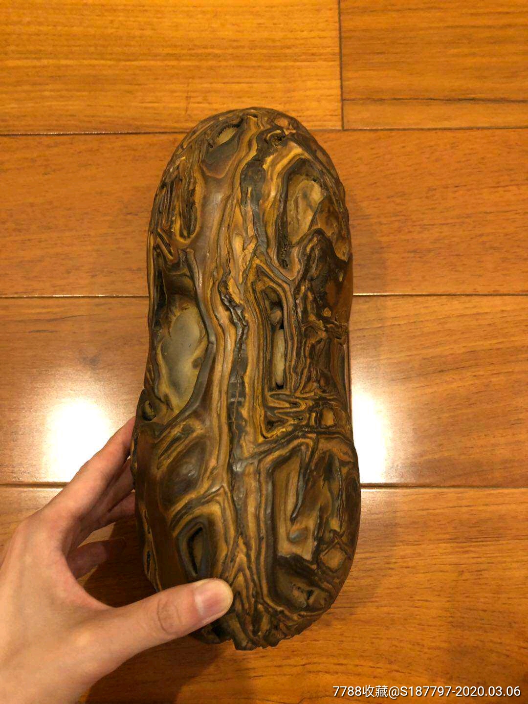 贵州夜郎古铜石(30.5㎝×11.8)
