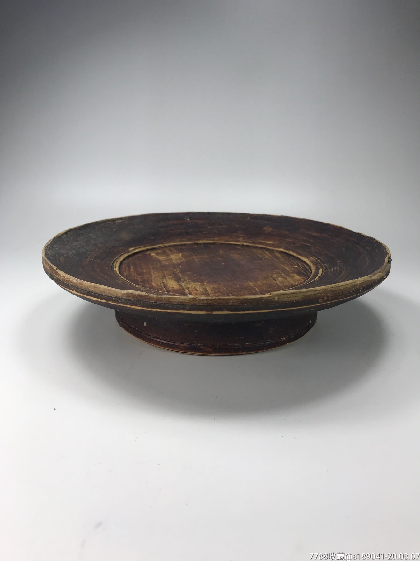 老贡盘俗称千层柳杉木片贡盘