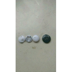 八十年代老库存衣服纽扣(se71515603)_7788收藏__收藏热线