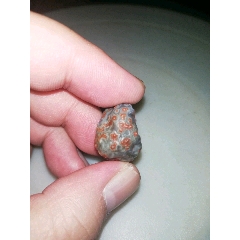 戈壁飘花玛瑙随形珠老坑筋脉(se71520293)_7788收藏__收藏热线