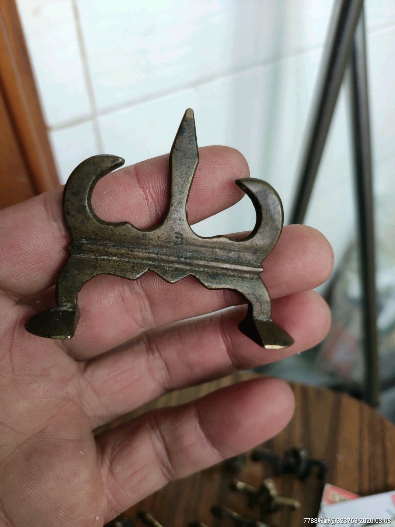清代山字型铜笔架