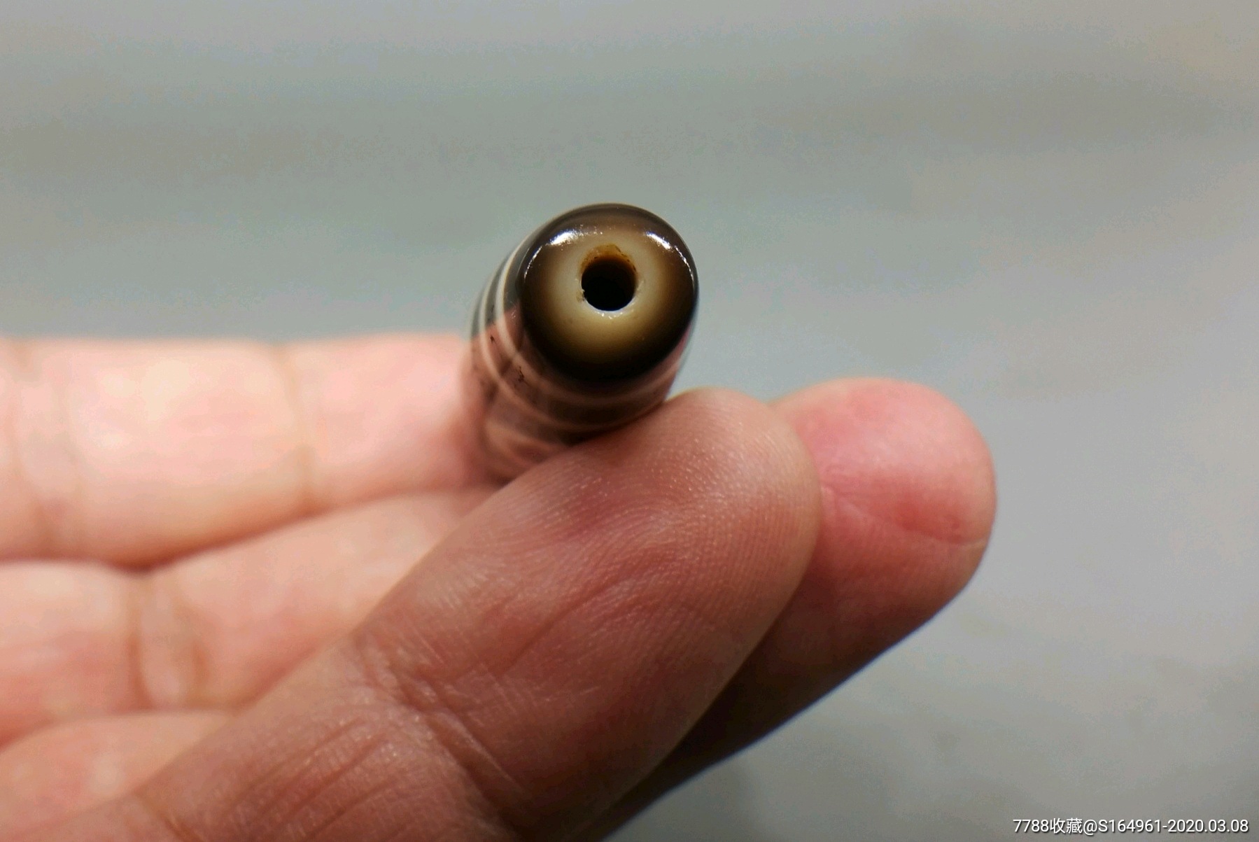 藏传两眼菩提叶天珠