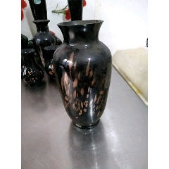 老黑金琉璃花瓶(se71524480)_7788收藏__收藏热线