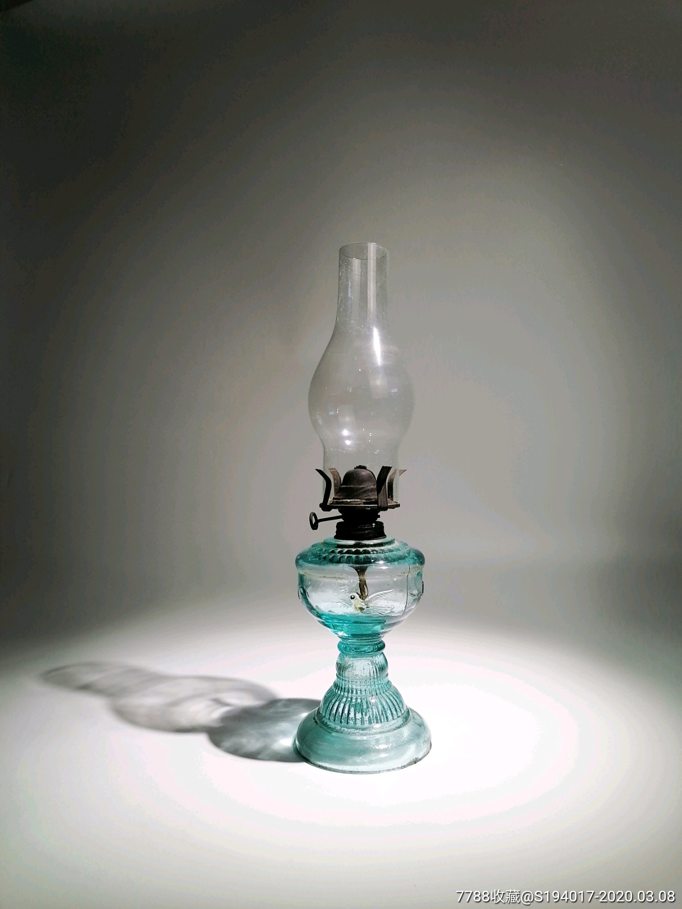 五十年代老煤油灯,和平鸽