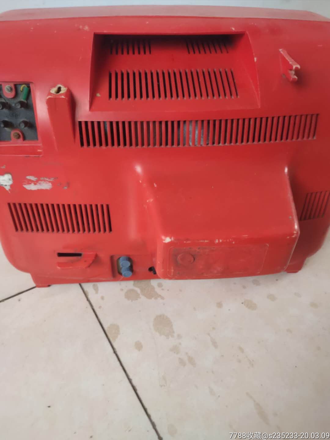 六七十年代红梅牌电视机