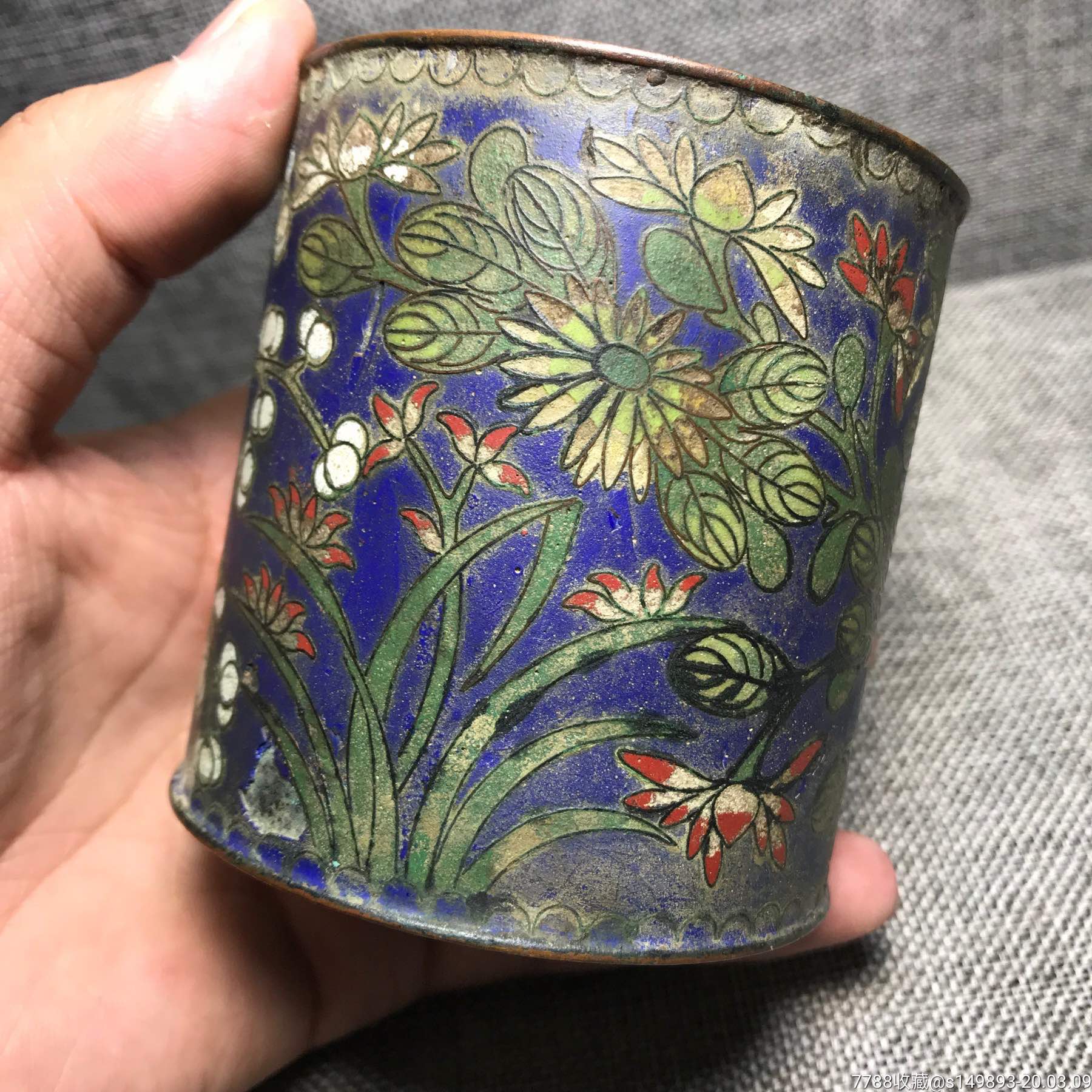 晚清民国铜胎珐琅彩笔筒