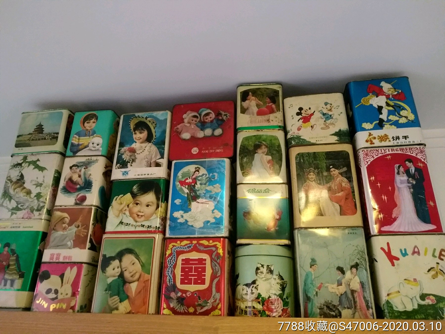 80年代怀旧老饼干桶铁皮的一组