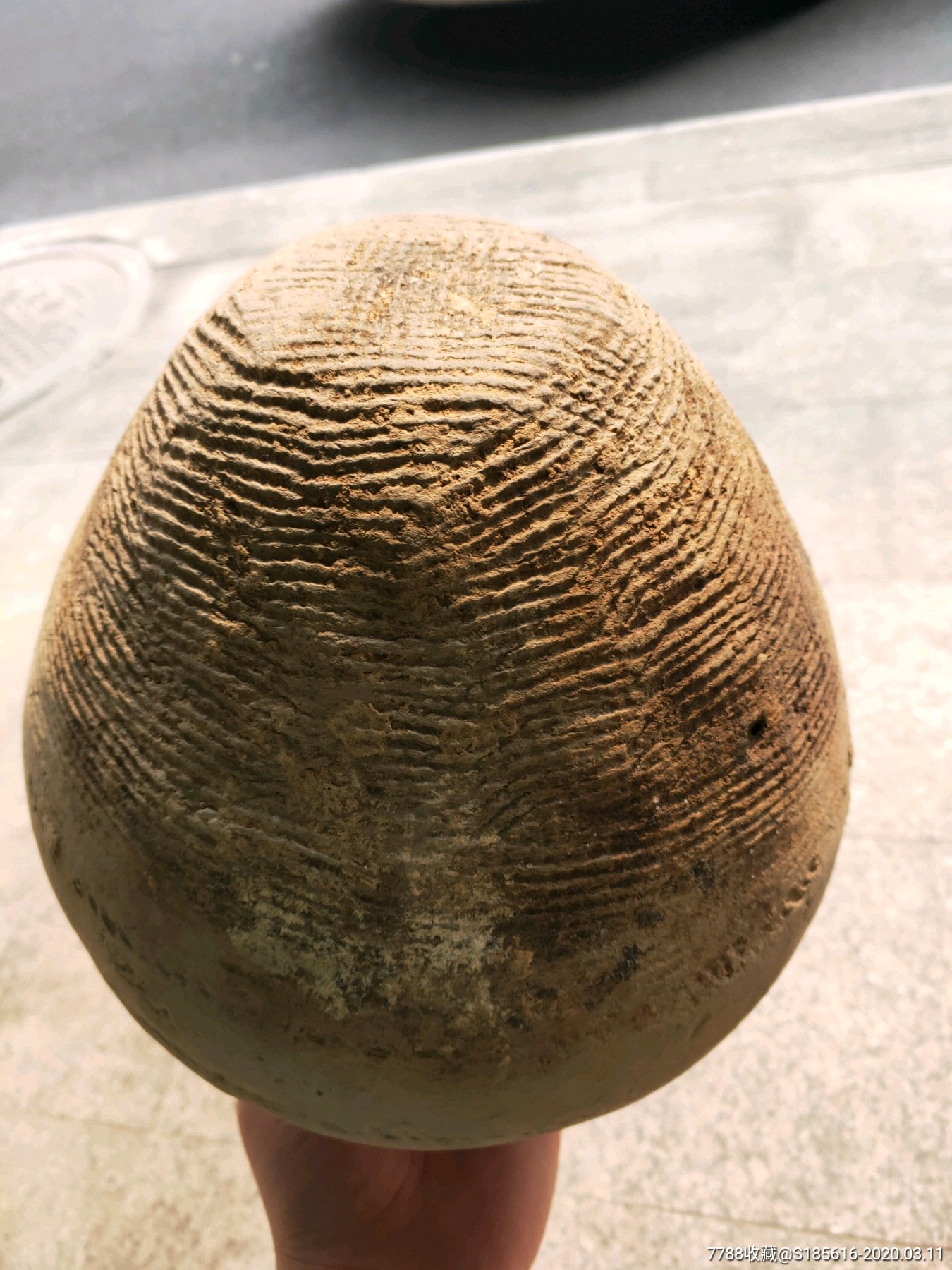 汉代尖底煮盐罐子