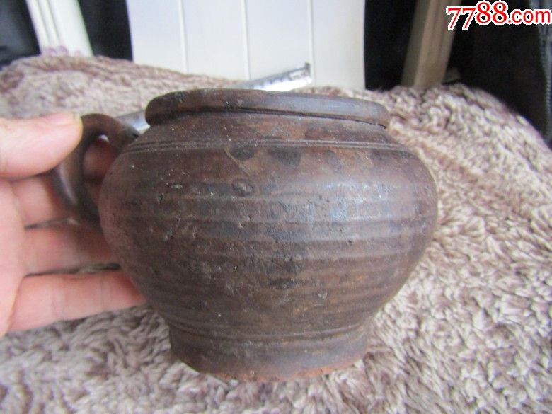 酱釉单耳陶罐0