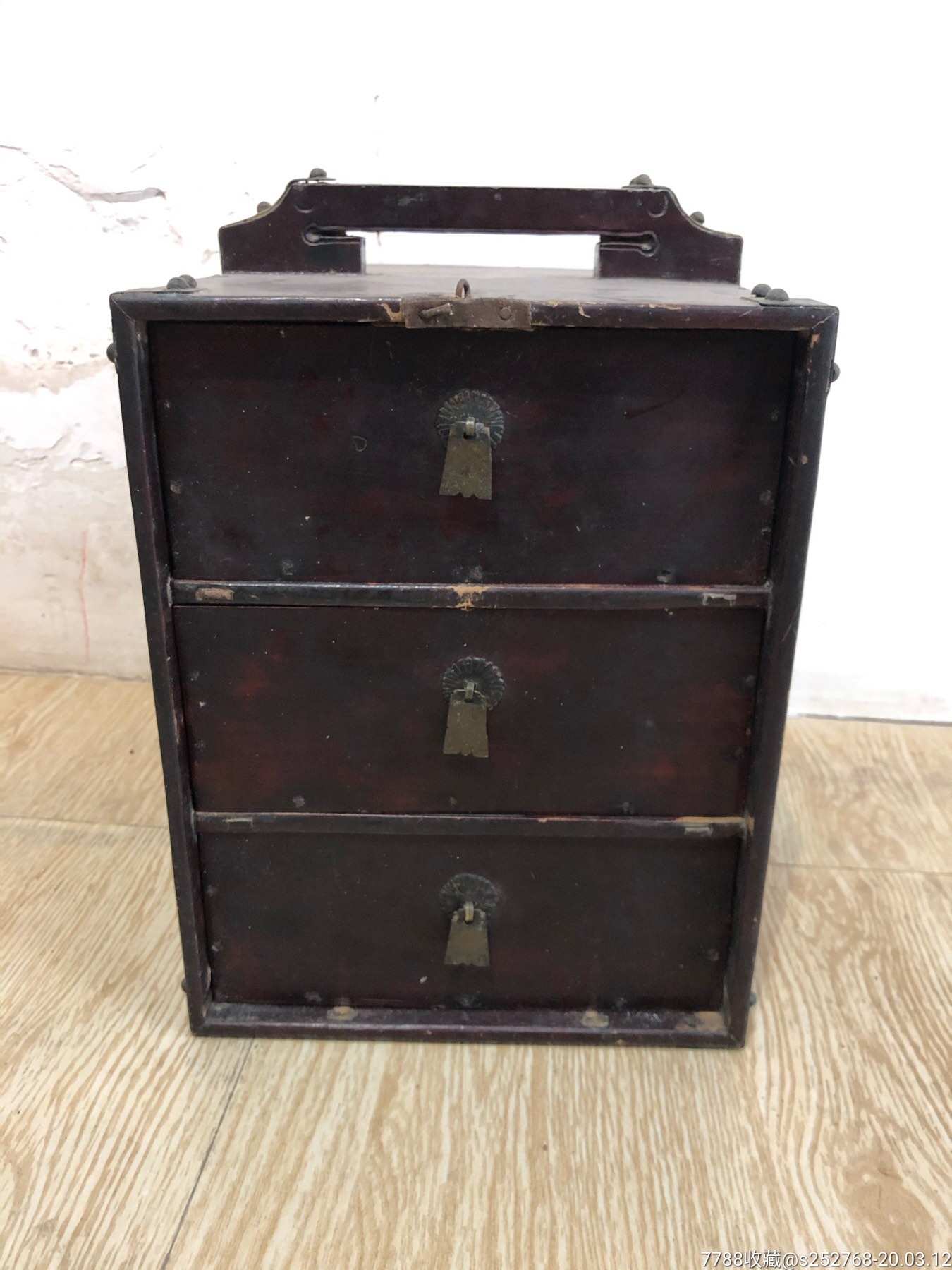 民国楠木梳妆盒