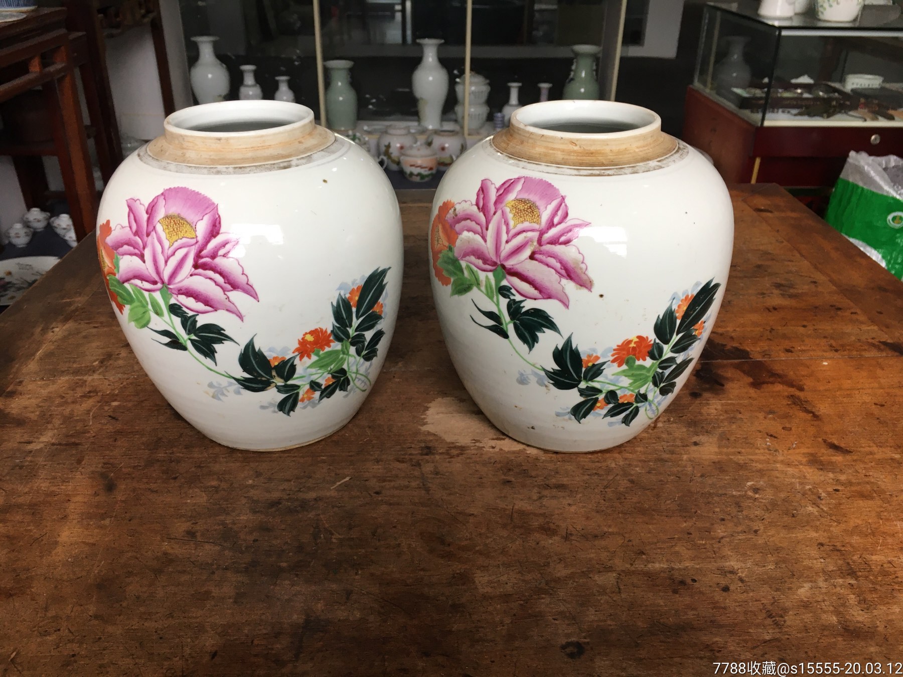 五十年代花卉坛子一对