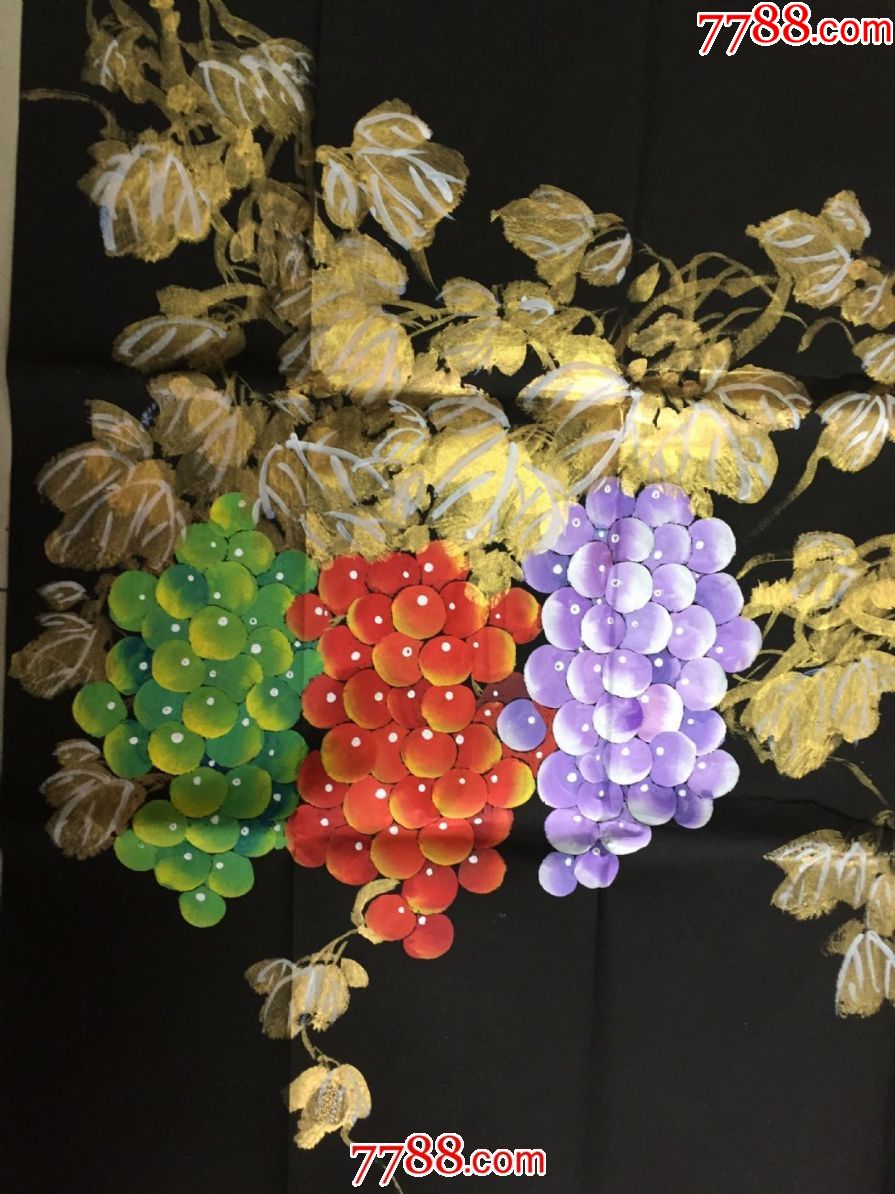 墨底金彩葡萄图(龙盈绘)