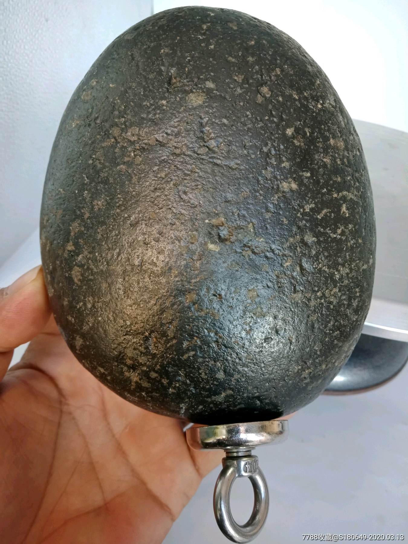 黑又亮陨石