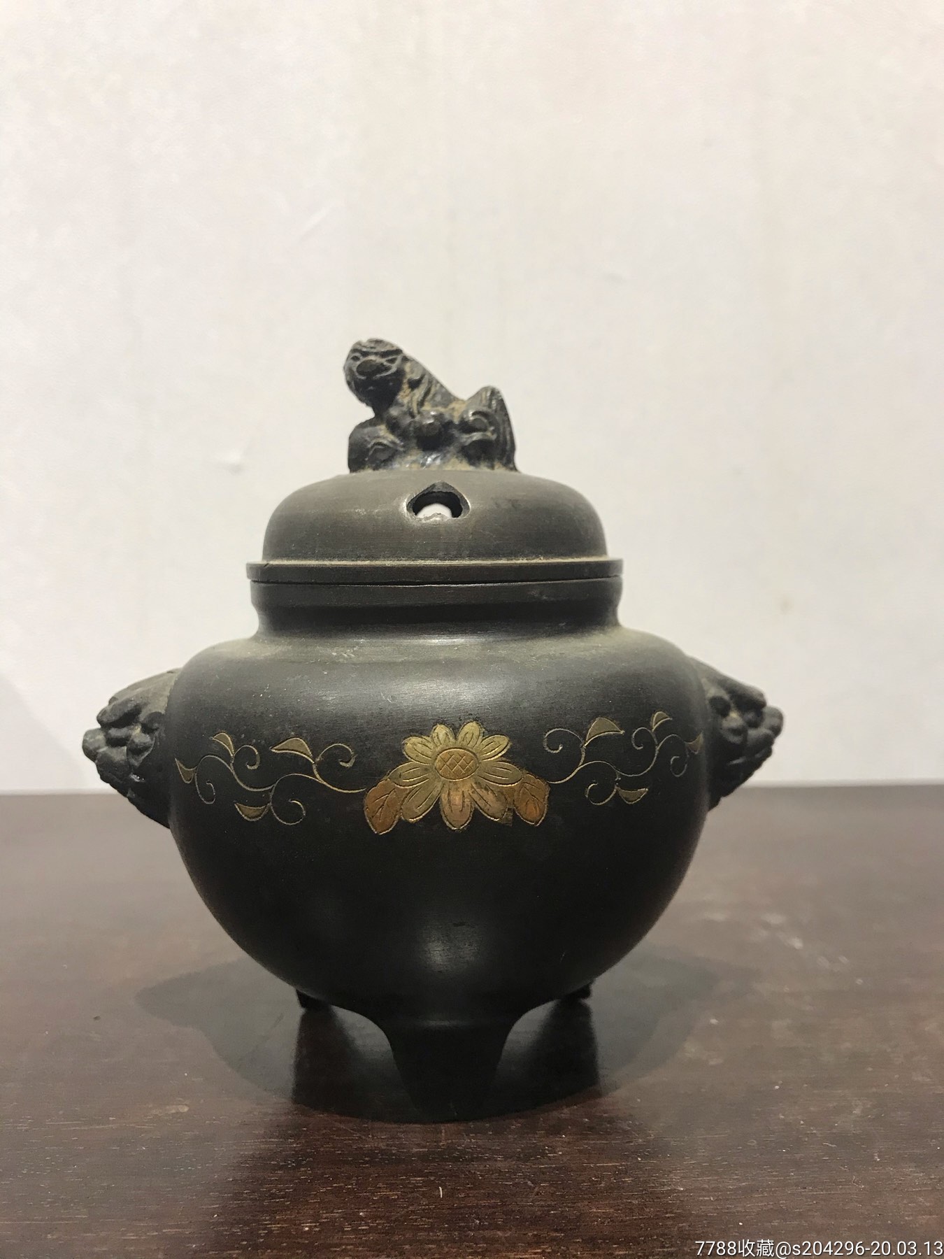 清代狮子纽双兽头金花熏香炉