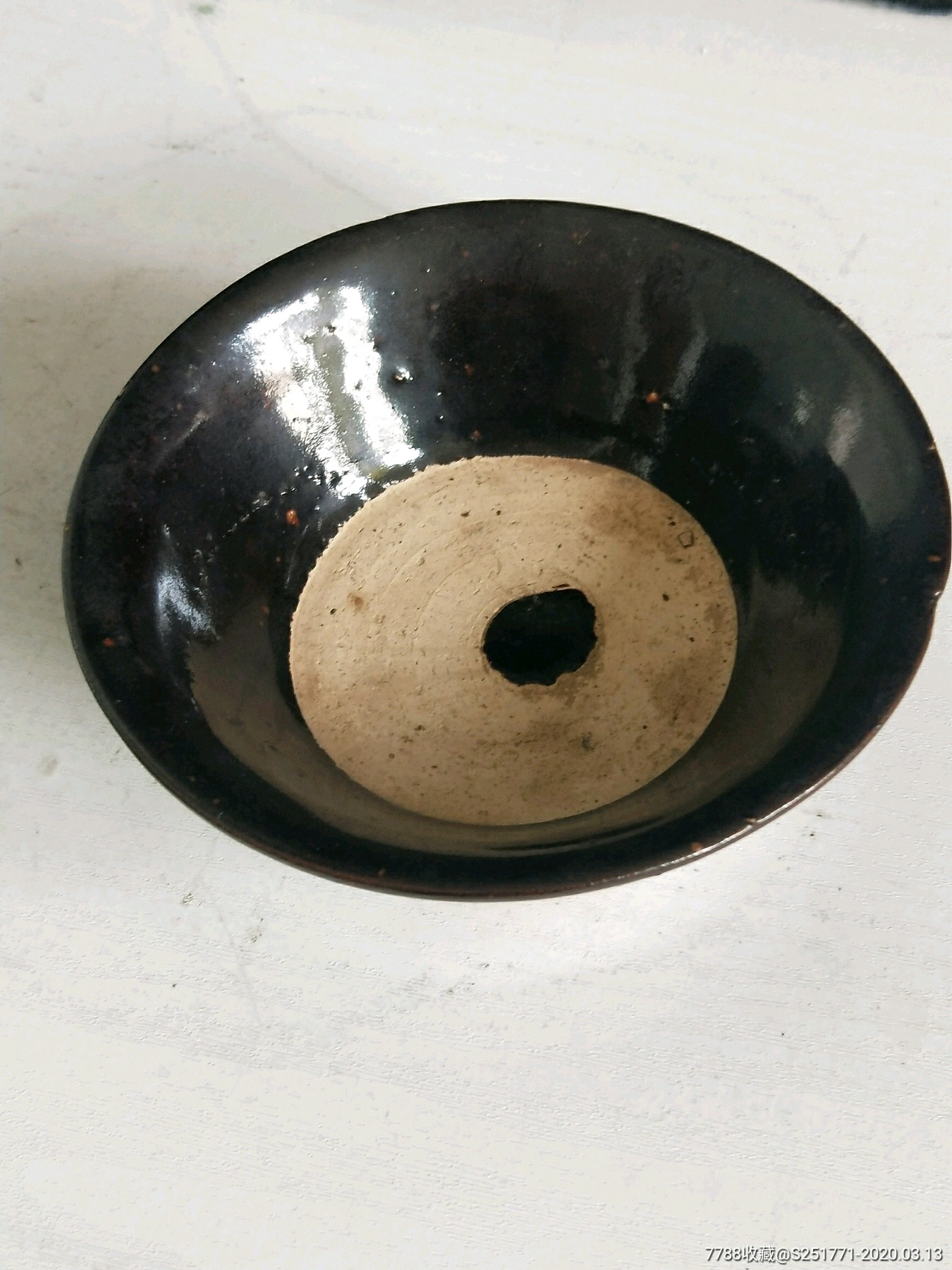 清晚期黑釉碗一个