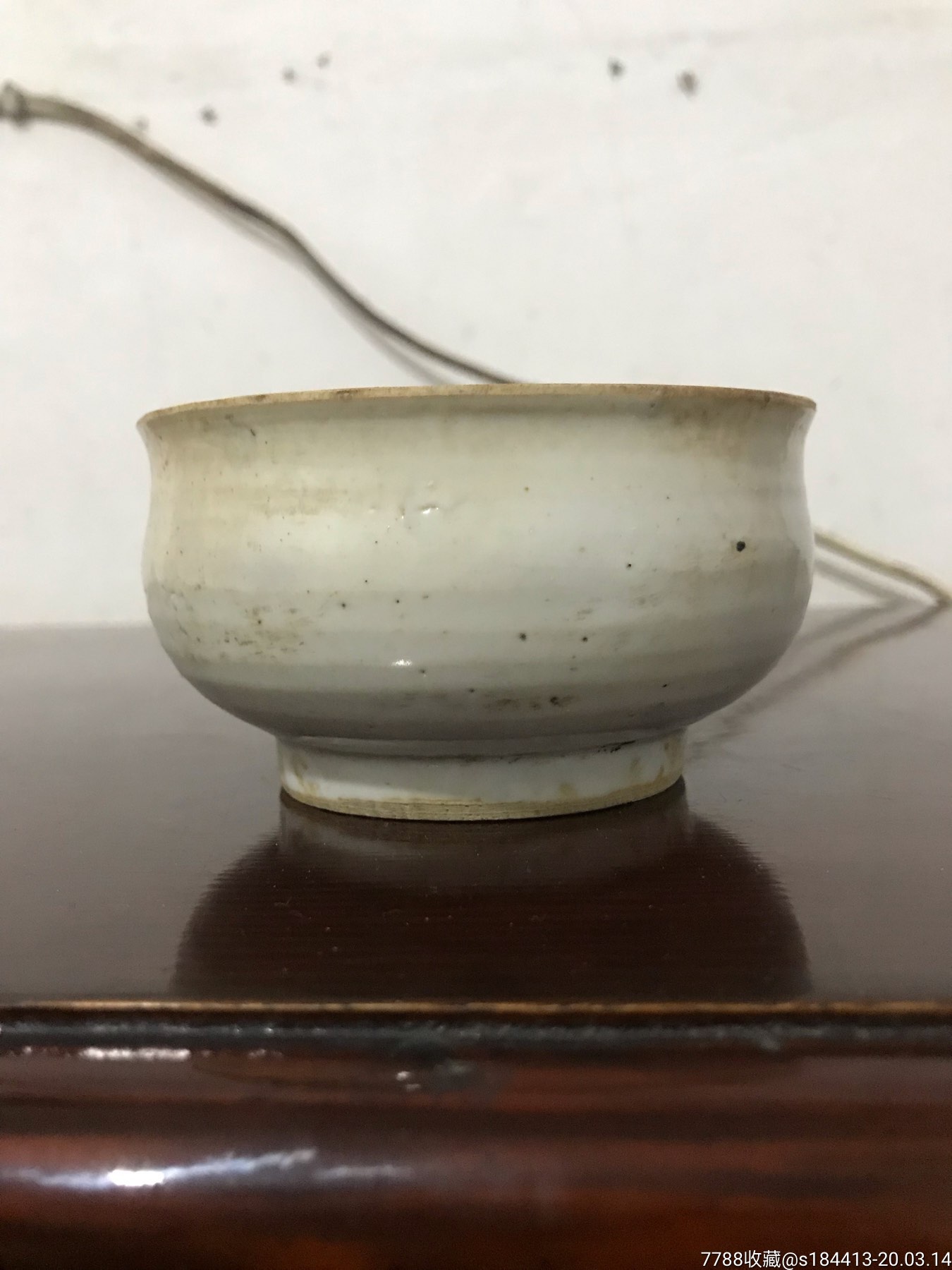 明代白瓷香炉