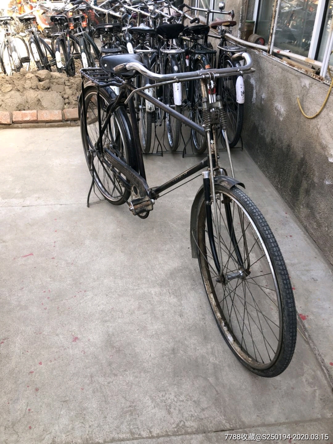 永久,凤凰,飞鸽二八大杠