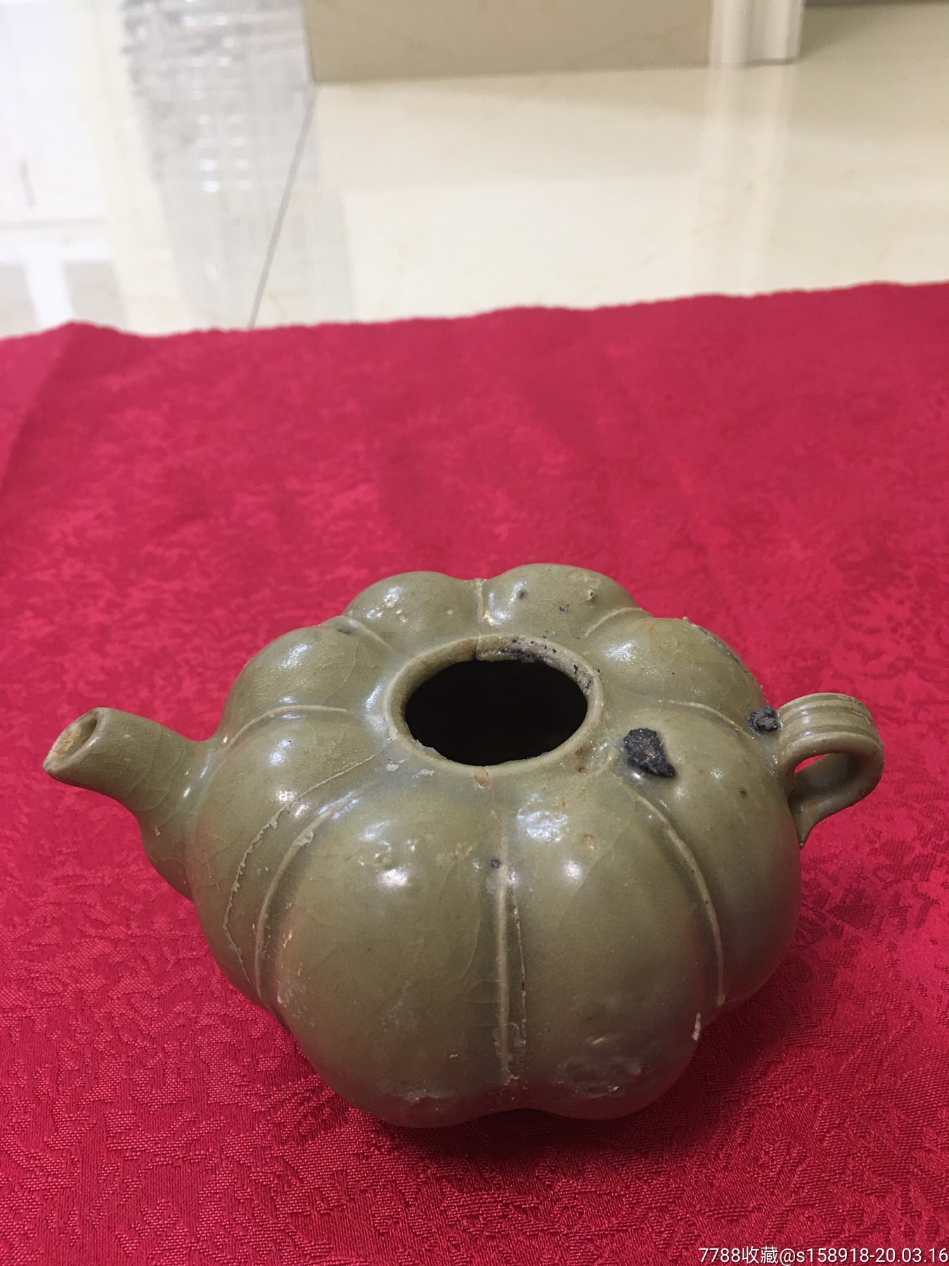 北宋龙泉青瓷瓜棱壶