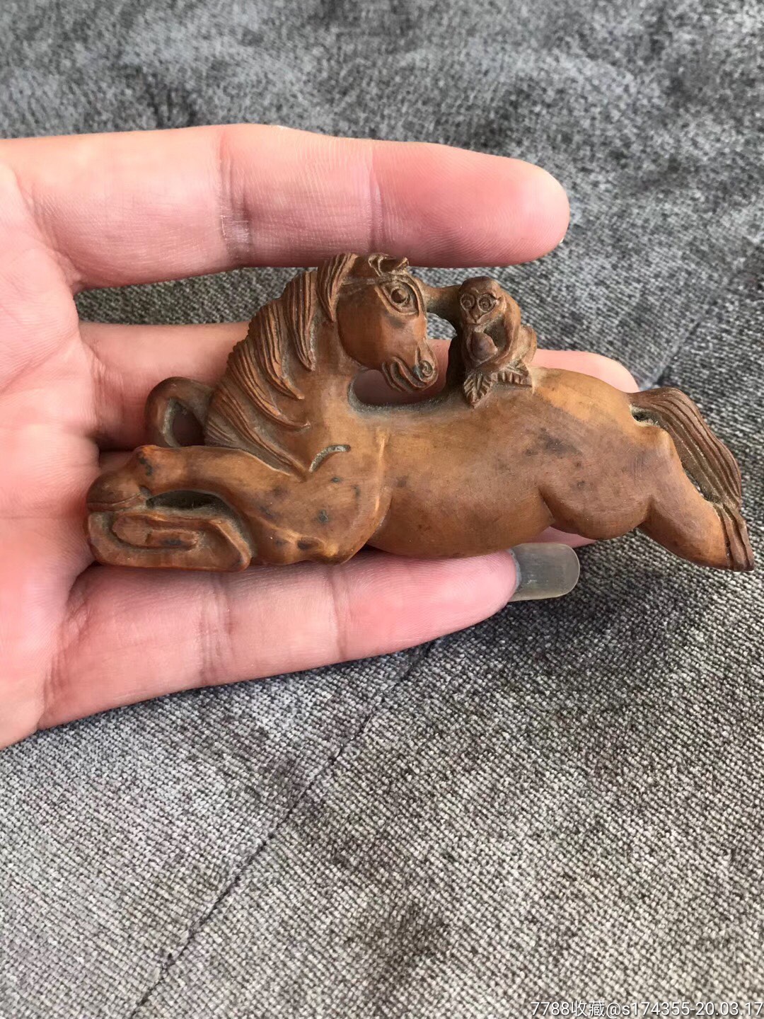 黄杨木雕马上封侯