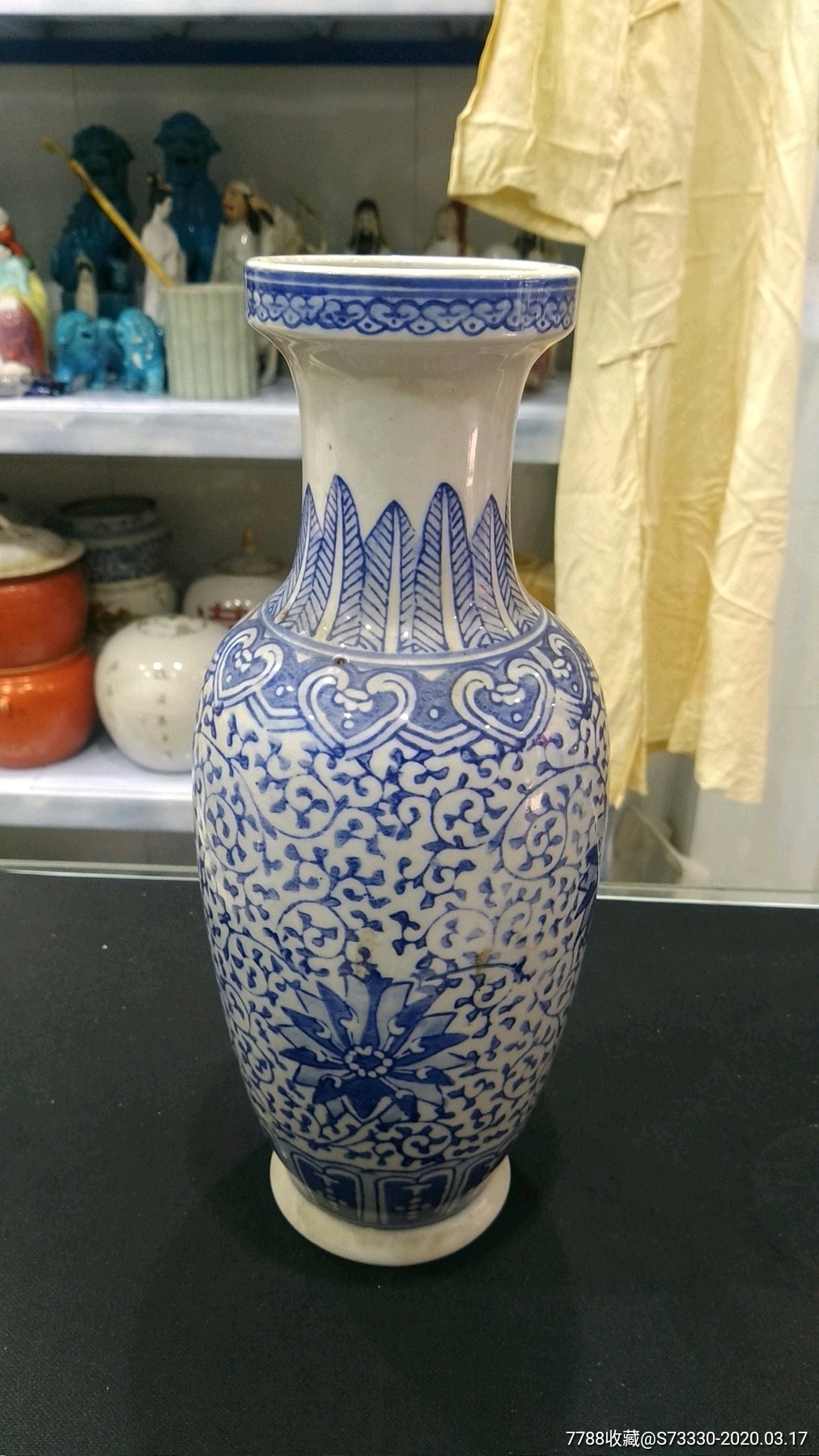 70-80年代,青花缠枝纹花瓶-青花瓷-7788收藏__收藏热线