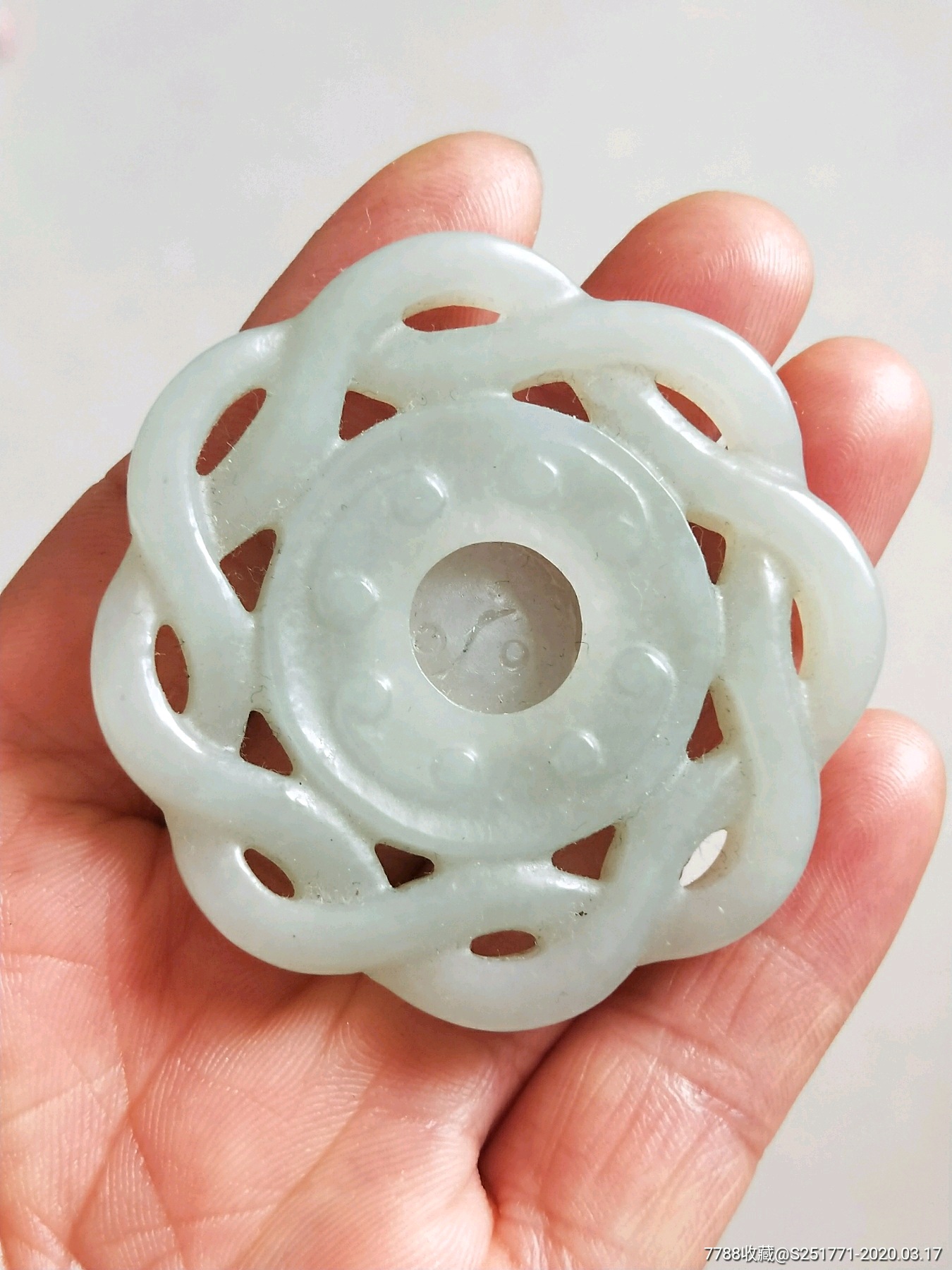 清代和田玉时来运转转心佩