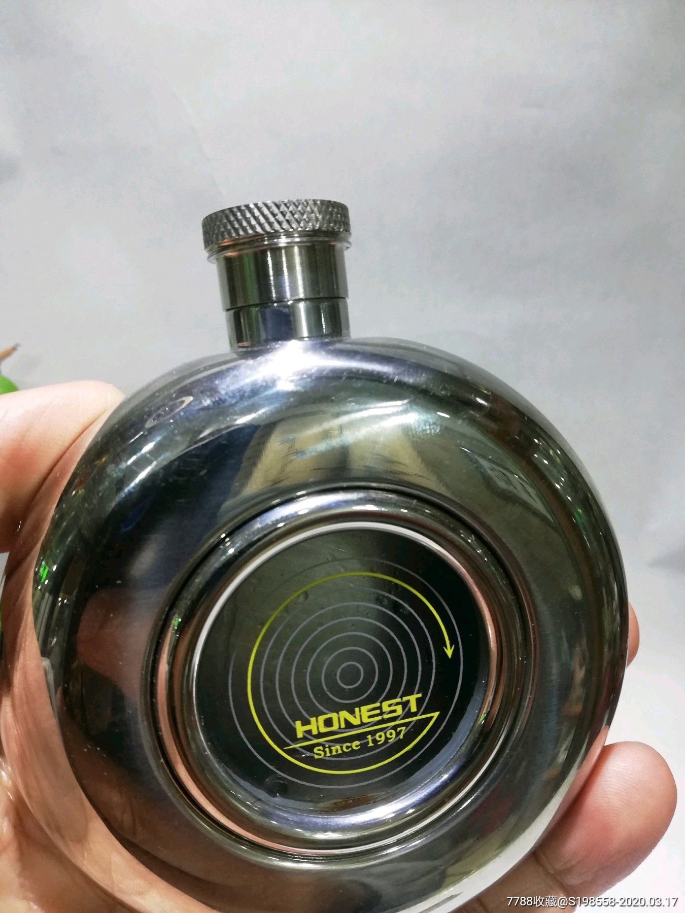 不锈钢小酒壶,能装二两酒