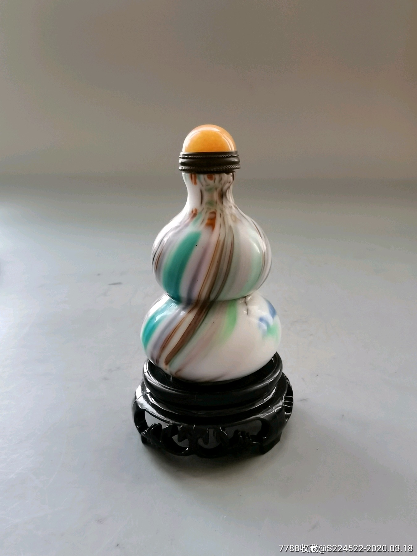 民国琉璃绞胎葫芦形鼻烟壶