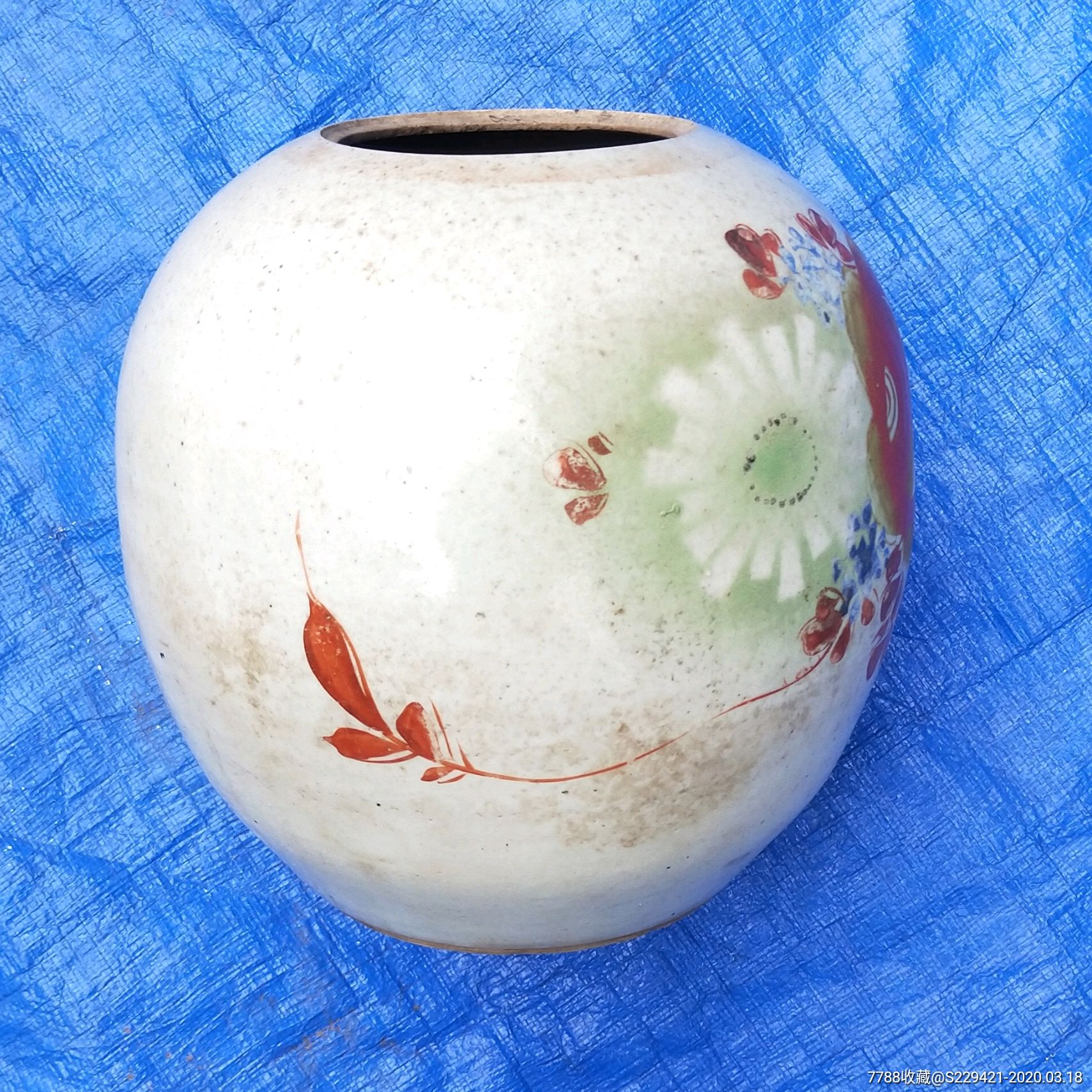 民国粉彩瓷罐手绘花纹坛子