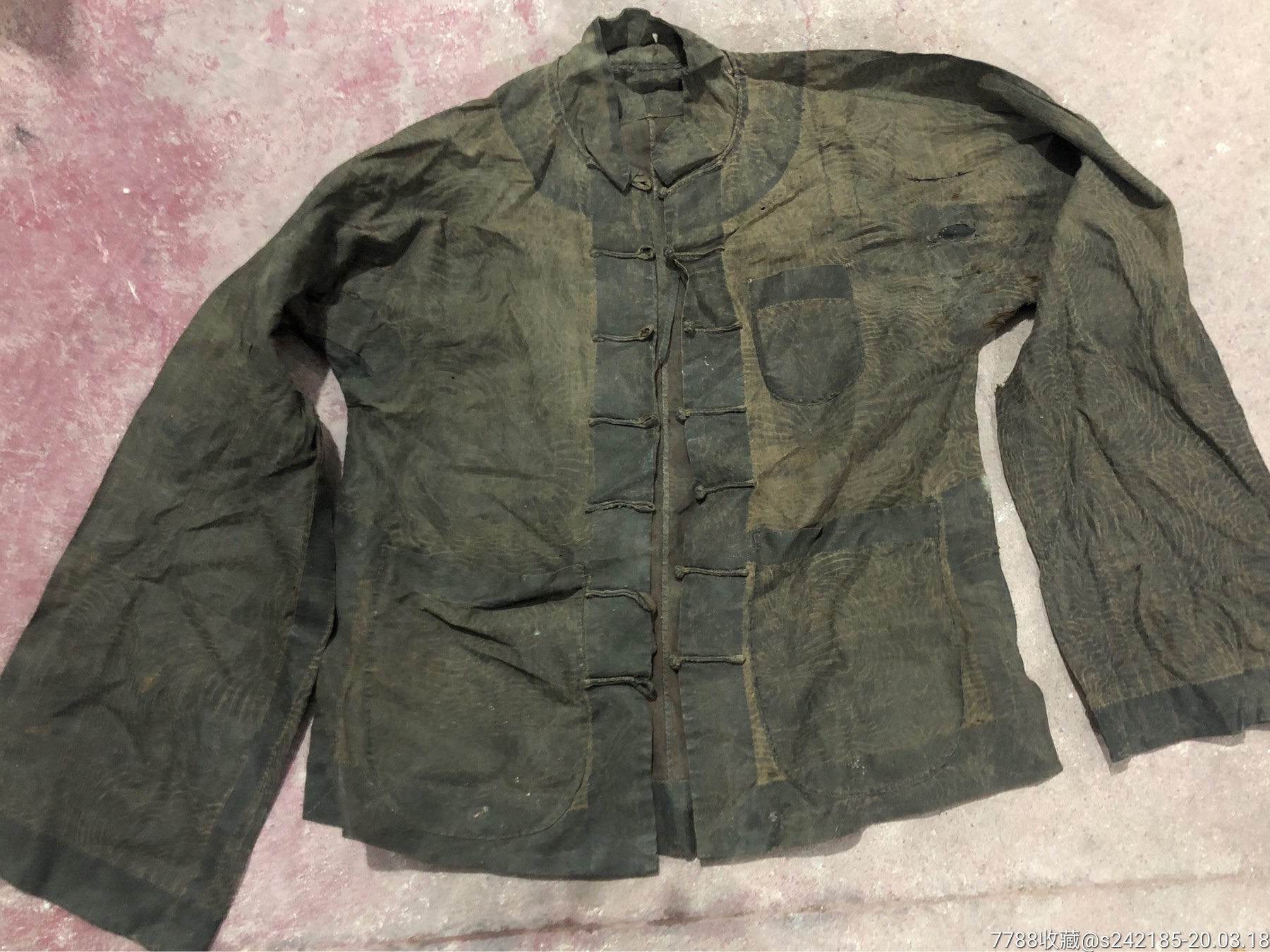 少见面料的破衣服