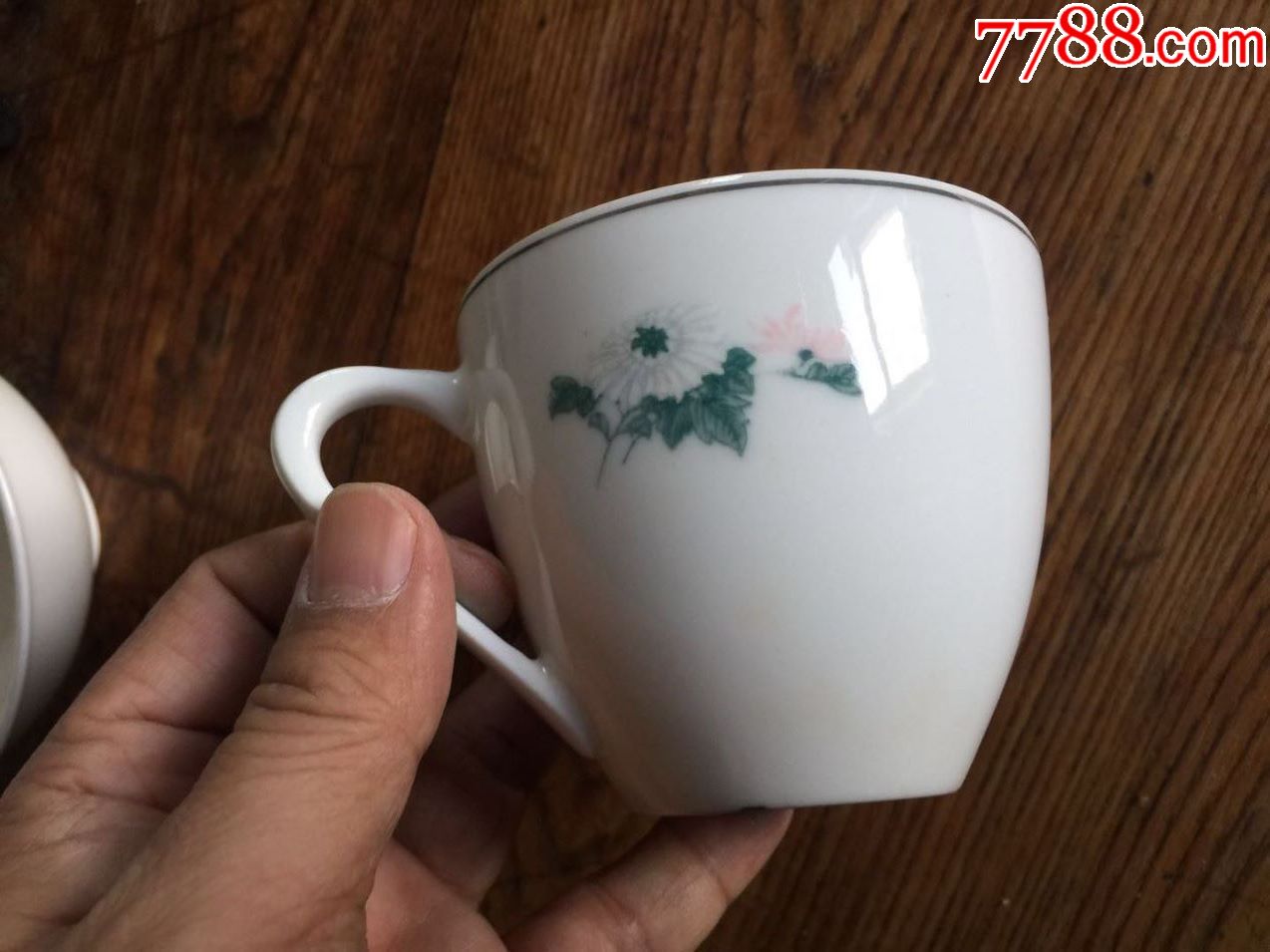 六十年代醴陵群力蝴蝶款手绘小雏菊蝴蝶玉兰杯-彩绘瓷/彩瓷-7788收藏