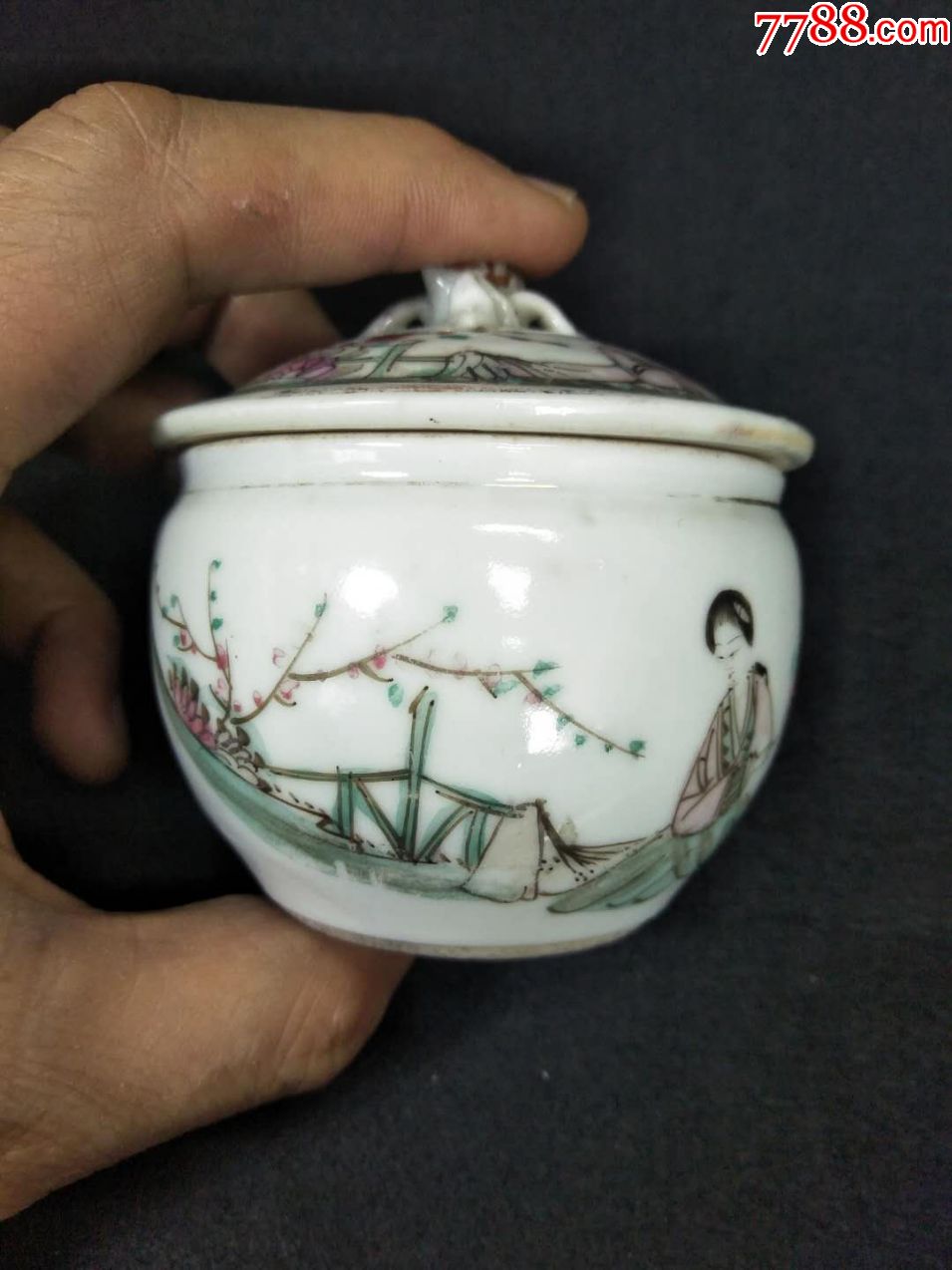 民国桃花美女小盖罐.