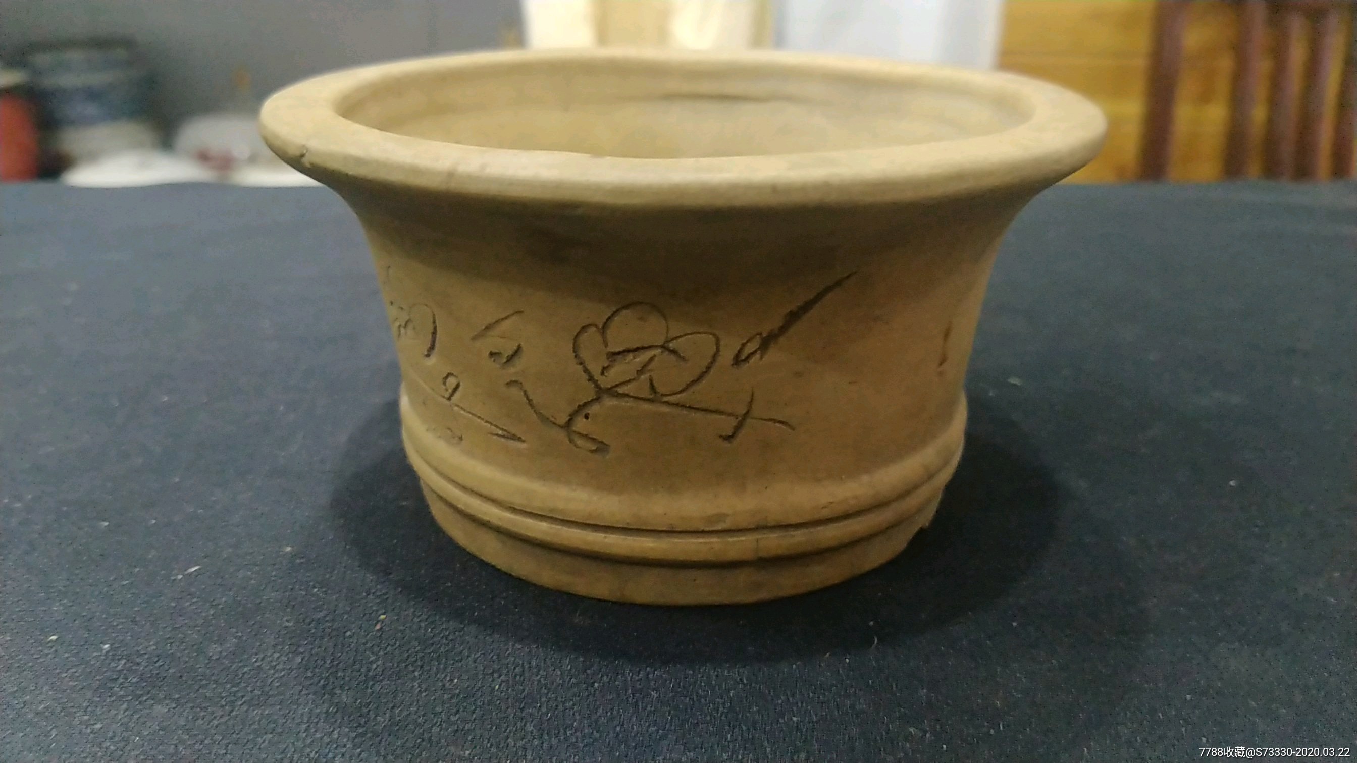 80年代左右,黄泥紫砂小菖蒲盆