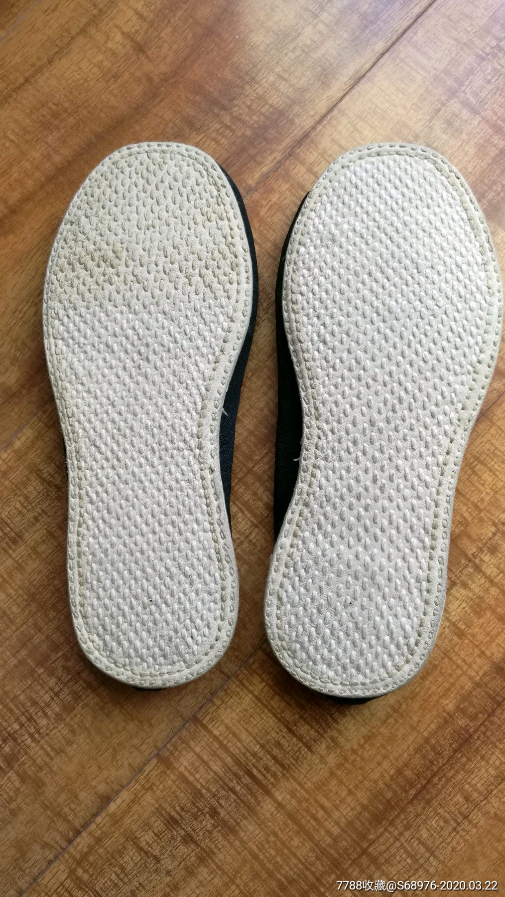 全手工制作千层底,华达呢面料男鞋,大约41号,全新未穿过,做功精致结实