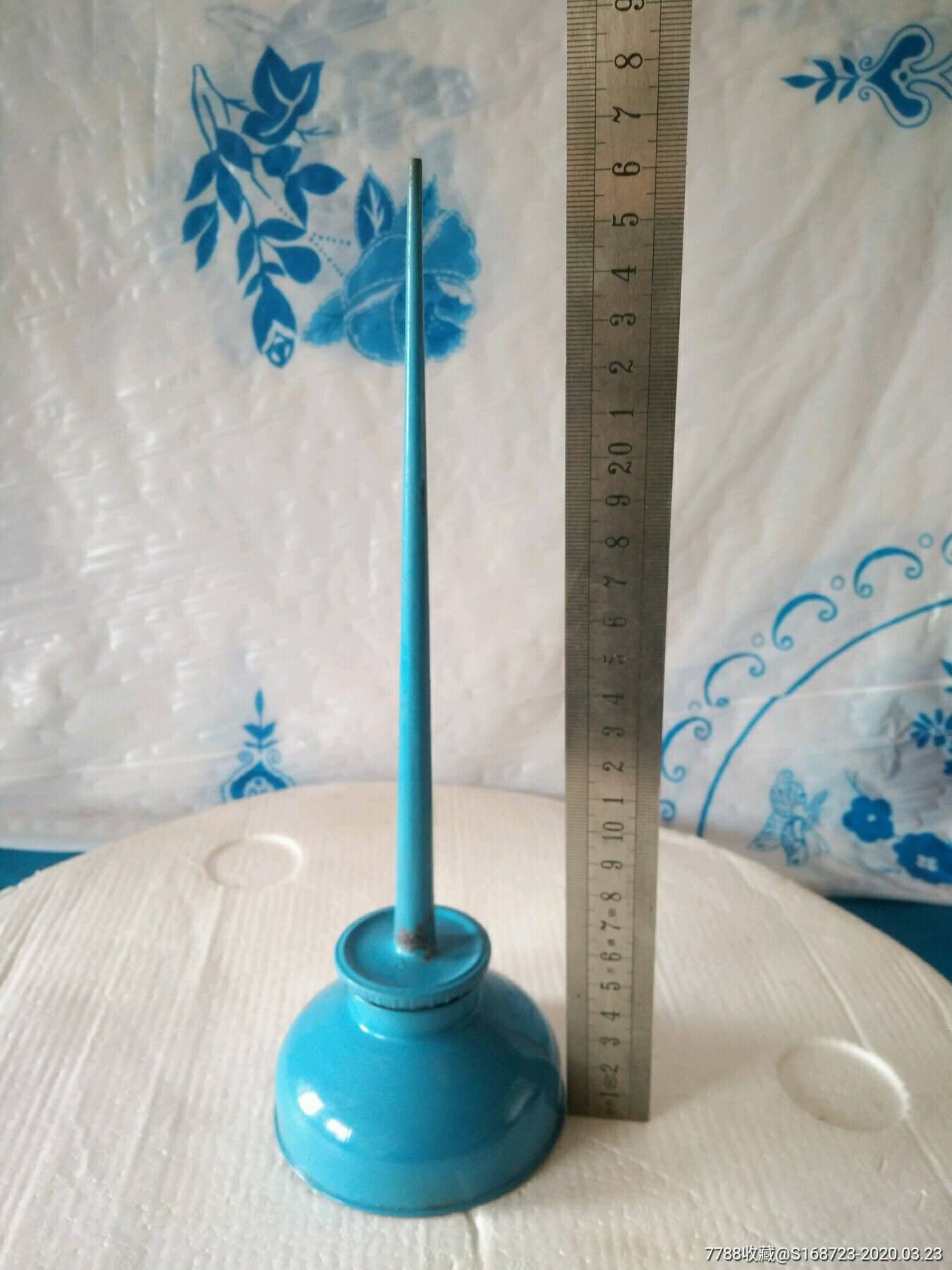 八九十年代老库存国货怀旧收藏铁皮大号机油壶