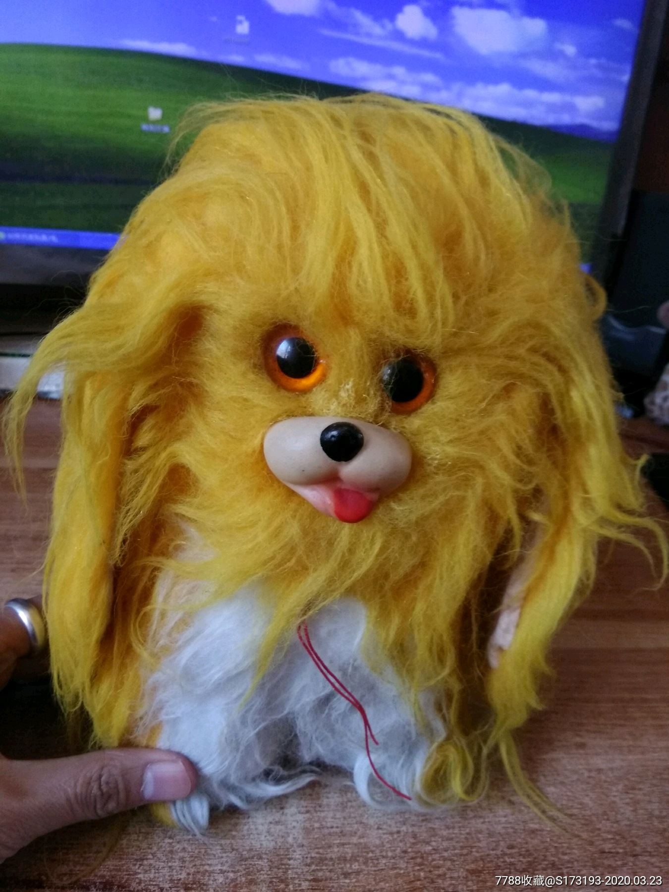 80年代老玩具/毛绒狮子狗/一个/嘴鼻部被胶水修复过/详见简介