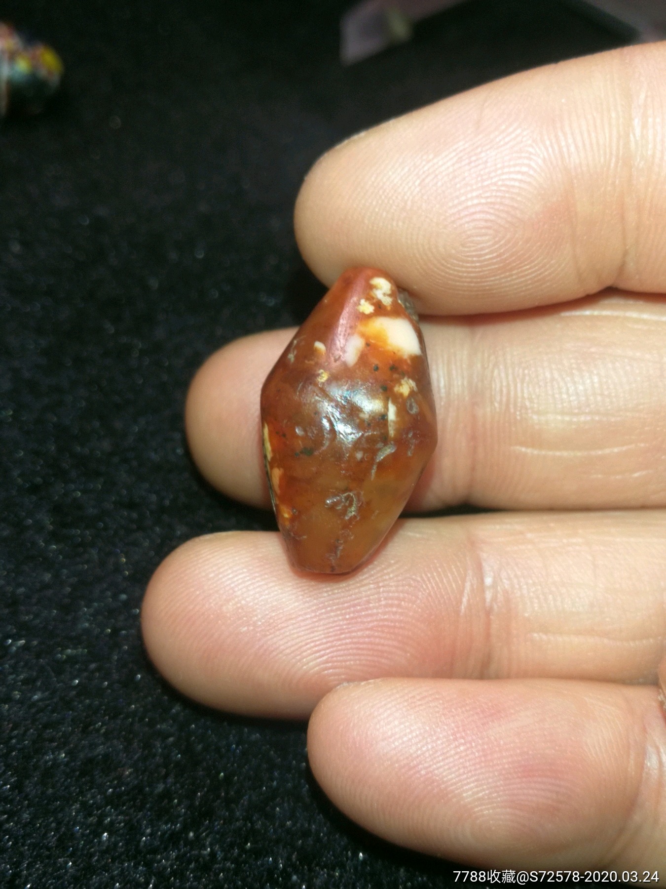高古千年满风化玛瑙珠