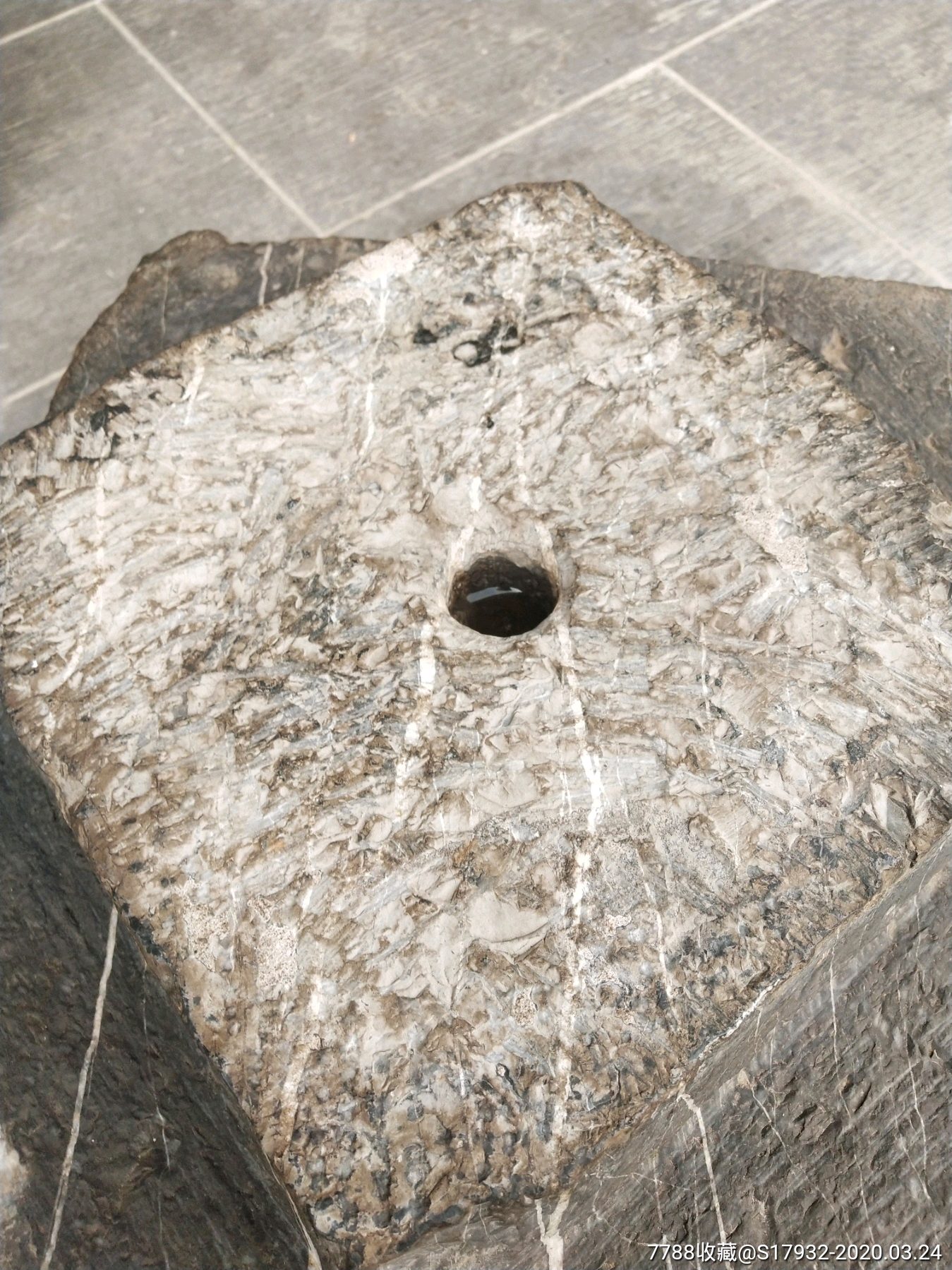 清代少见云南黑青石墨石四面工象腿石座石鼓石墩