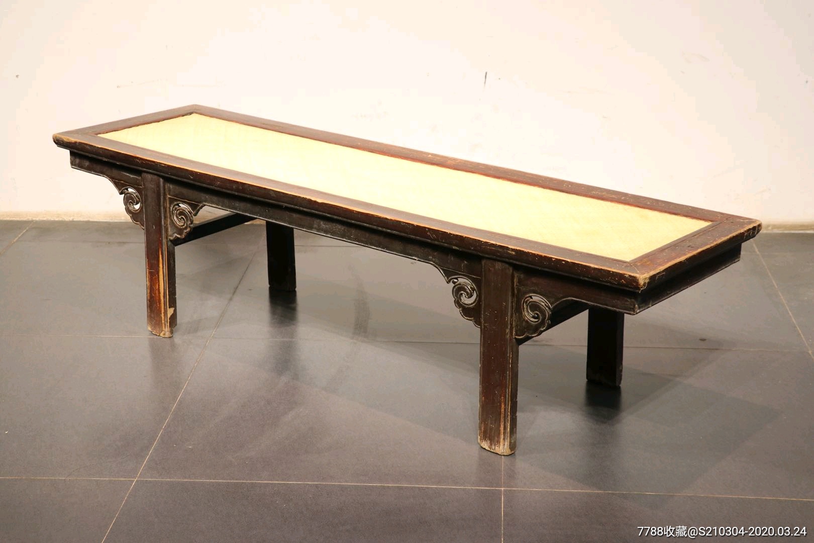 清代,云纹小凉榻.长186,宽53,高50.榆木