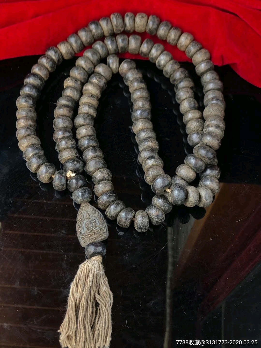 老香灰佛珠108颗带佛牌品相如图老香灰佛珠佛牌,寺庙高僧亲制加持,大