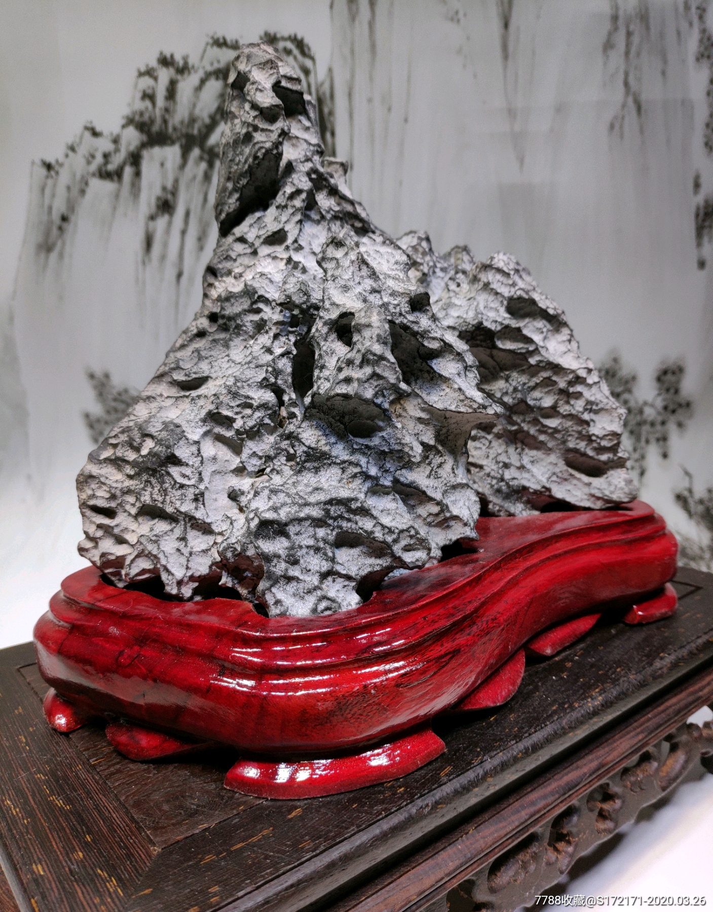 灵璧精品八音磬石,6.40斤/22*13*20cm,有底座