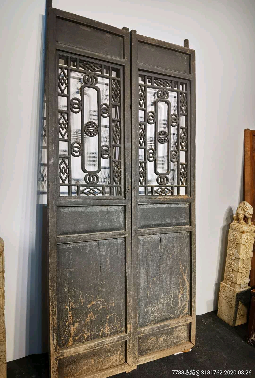 清代核桃木格栅门一对