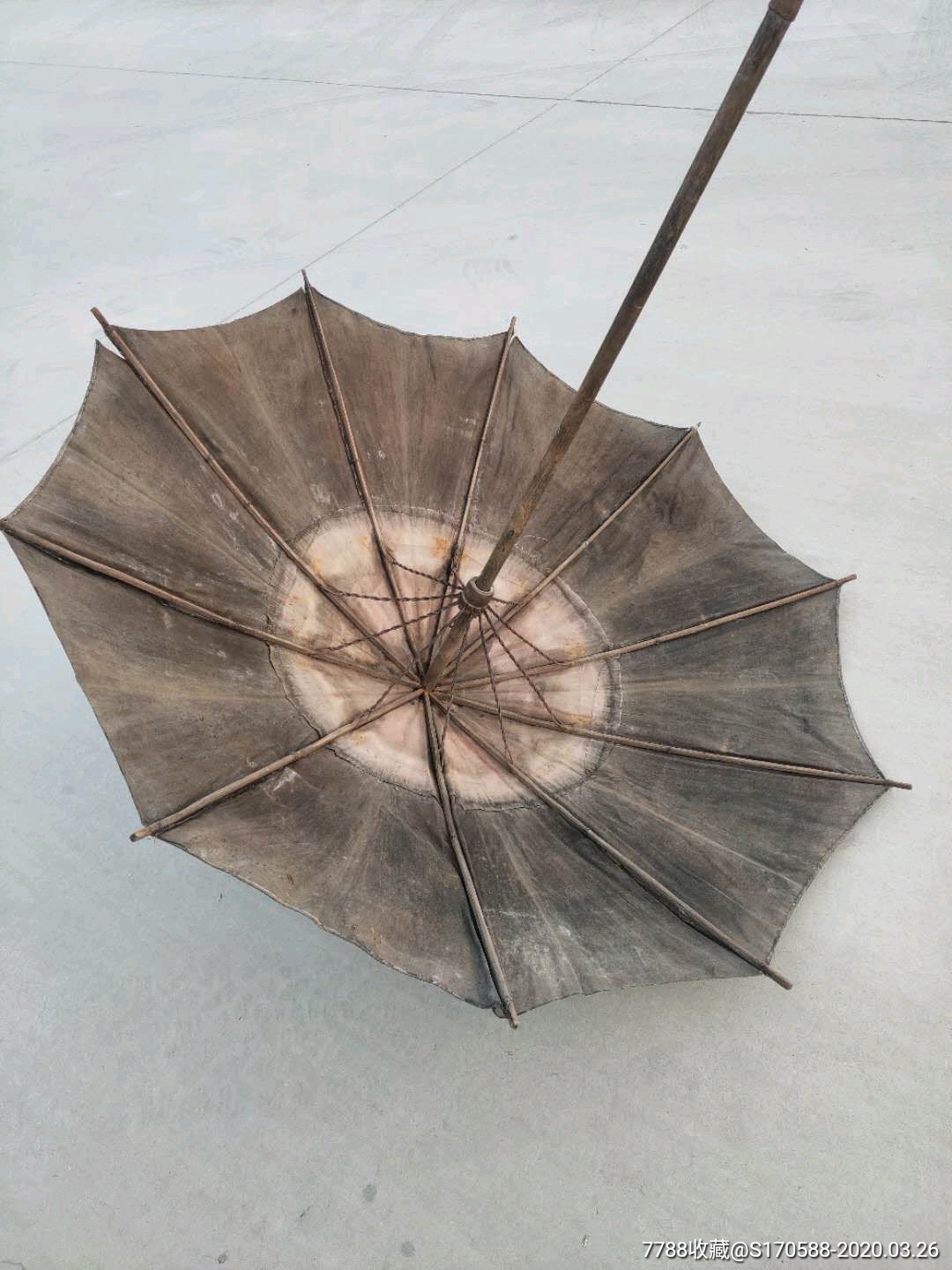 清代老油布雨伞一流品相可正常使用