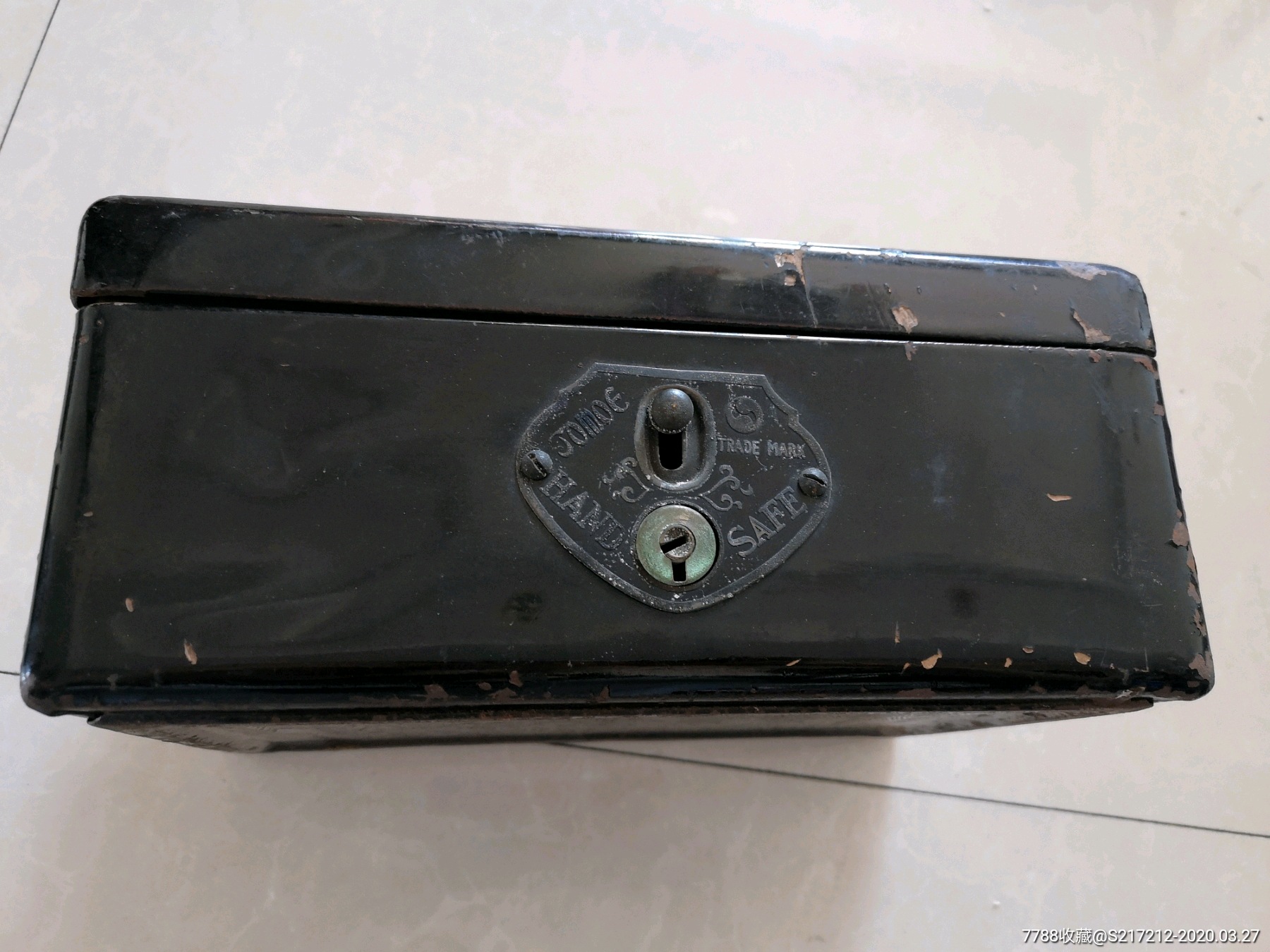  !doctype html>  html lang="en