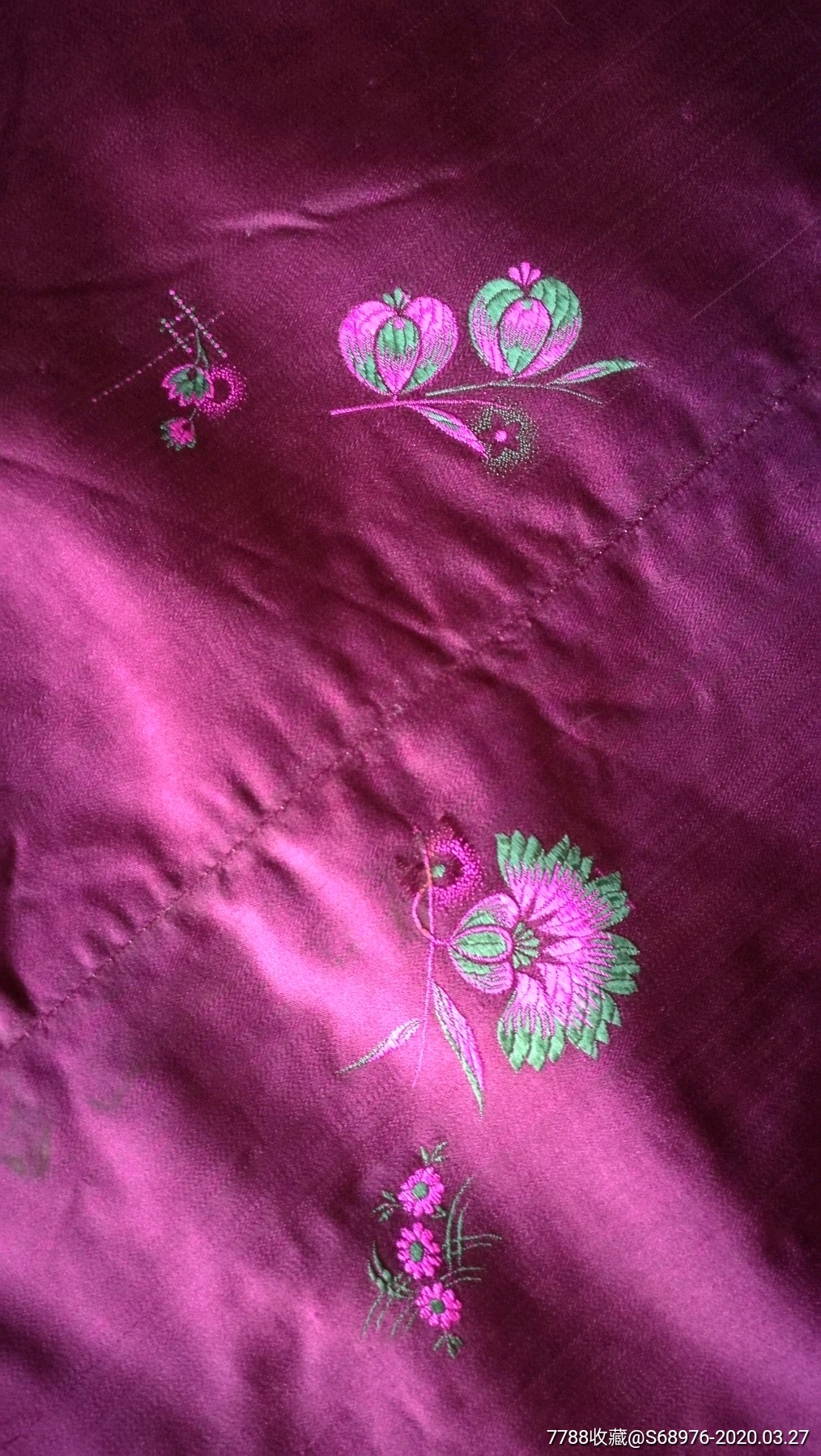 老旗袍,民国时期带绣花真丝缎子面料旗袍,料质优,做功精,可用可藏