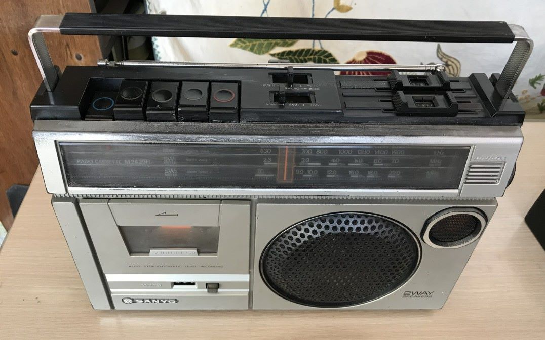 日本原装三洋m2429h收录机