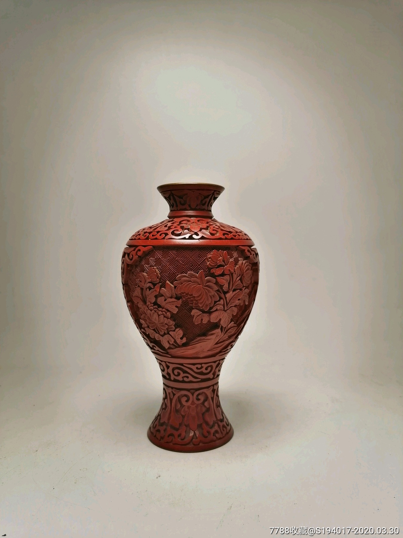 铜胎剔红花卉纹赏瓶,70年代出口创汇时期_铜壶/铜瓶_第1张_7788铜器